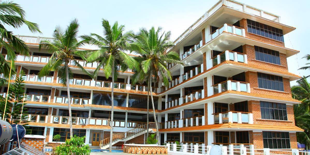 קובאלאם Sagara Beach Resort מראה חיצוני תמונה